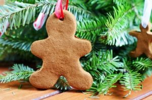 Easy 3-Ingredient Cinnamon Ornaments